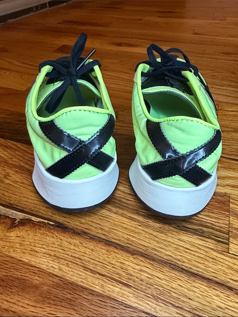 adidas Originals Neon Yellow & Black Tokyo Women’s Sneakers - Picture 6 of 6